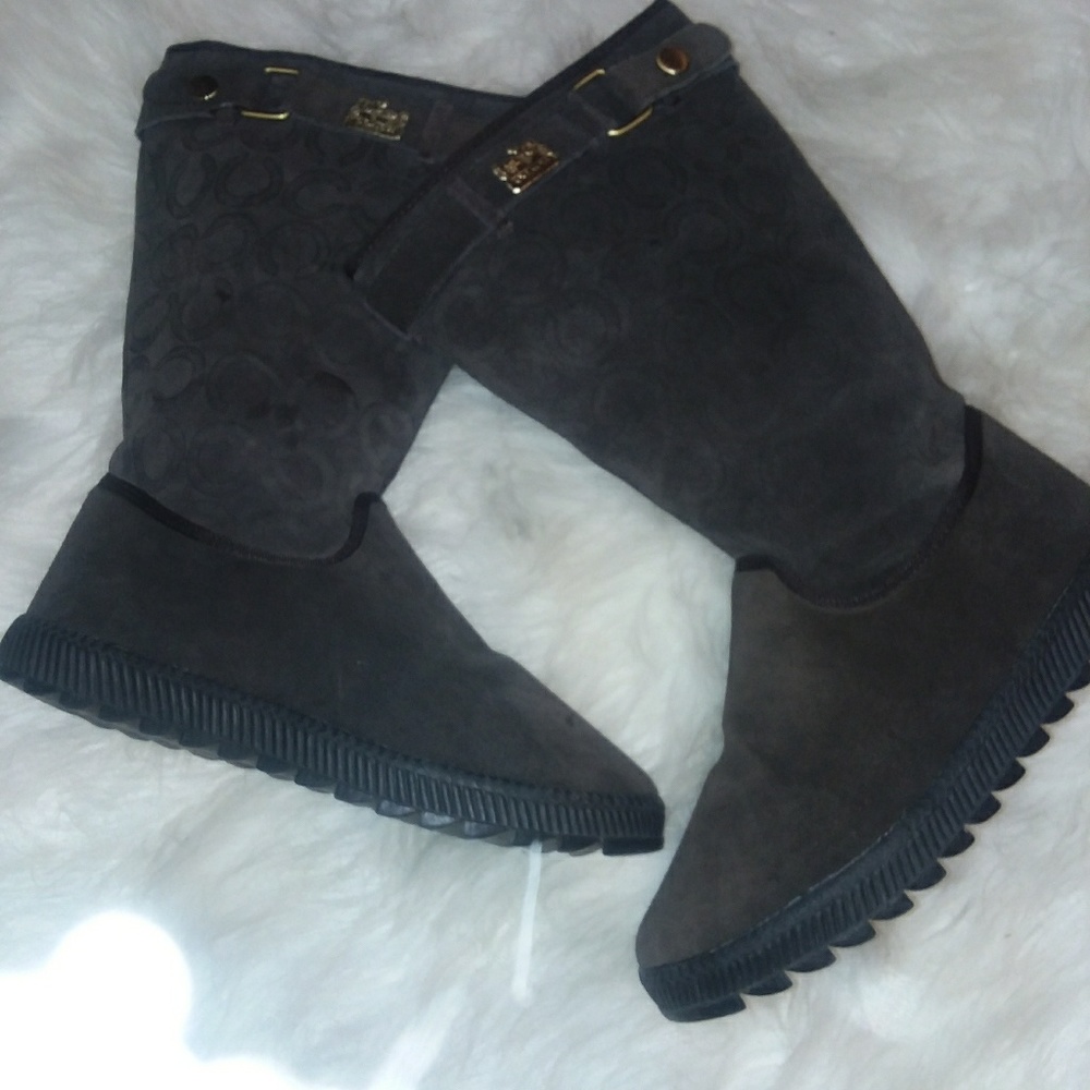 Coach snow boots